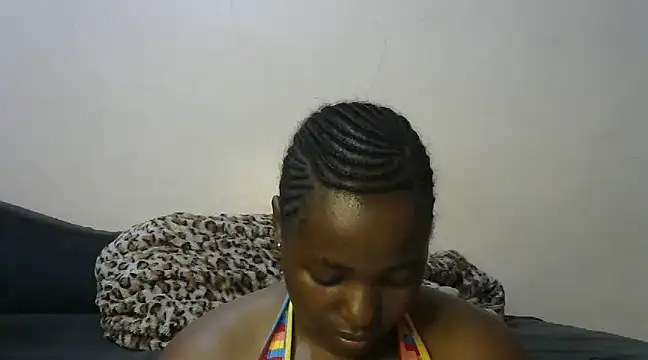 Snapshot of sweet_gal01 chatting on 03.03.25 sweet gal01 online show from 03.03.25