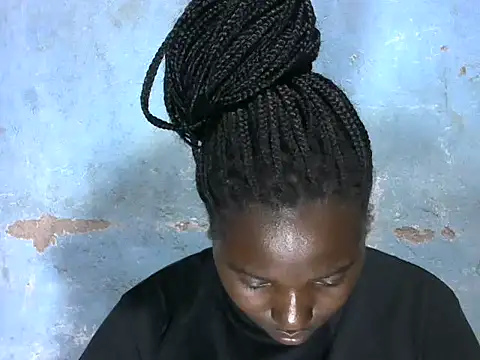 Snapshot of sweet_gal01 chatting on 09.28.25 sweet gal01 online show from 09.28.25