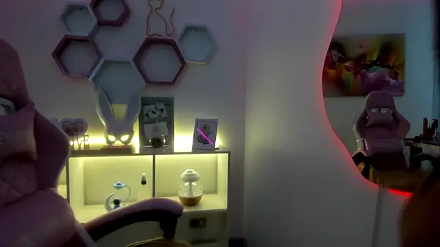  Ameliie online show from 01.25.25