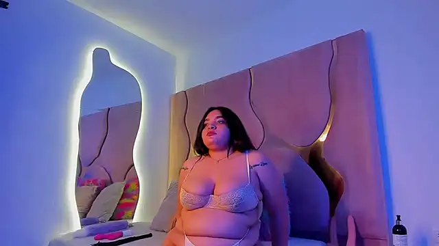 Snapshot of Bellota-ht chatting on 03.06.25 Bellota-ht online show from 03.06.25