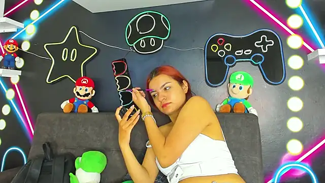 Snapshot of AbbyWathson chatting on 01.23.25 AbbyWathson online show from 01.23.25