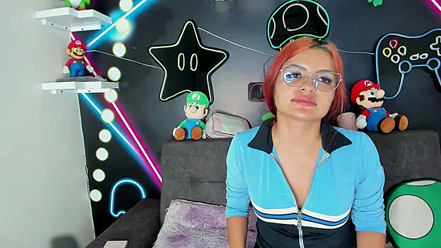 Snapshot of AbbyWathson chatting on 03.20.25 AbbyWathson online show from 03.20.25