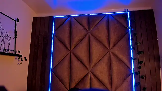 AbbyWathson online show from 04.02.26