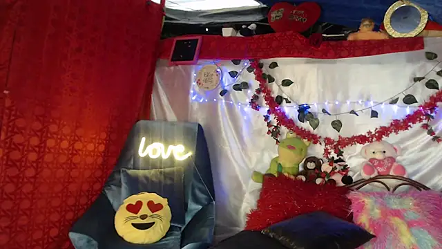 andreu mature online show from 03.22.25