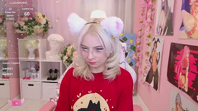 Snapshot of Coconut_Mia chatting on 02.02.25 Coconut Mia online show from 02.02.25