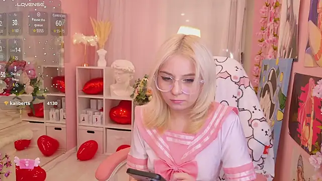 Snapshot of Coconut_Mia chatting on 02.09.25 Coconut Mia online show from 02.09.25