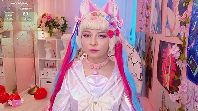 Snapshot of Coconut_Mia chatting on 02.19.25 Coconut Mia online show from 02.19.25