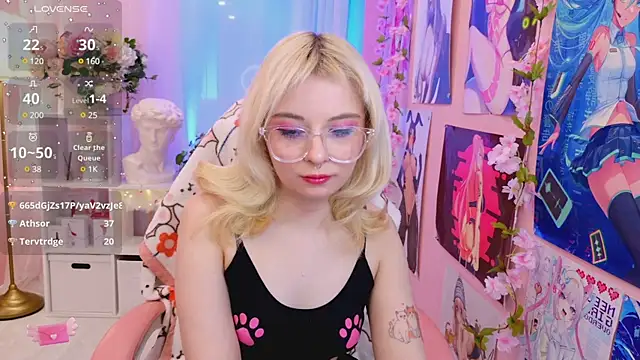 Snapshot of Coconut_Mia chatting on 03.08.25 Coconut Mia online show from 03.08.25