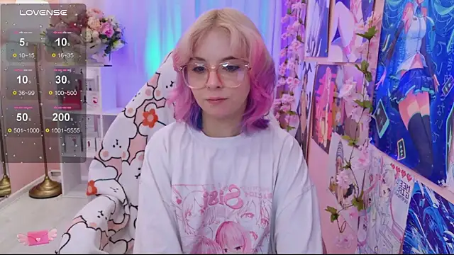 Snapshot of Coconut_Mia chatting on 10.02.25 Coconut Mia online show from 10.02.25