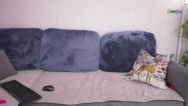 Victoria1Love online show from 02.22.25