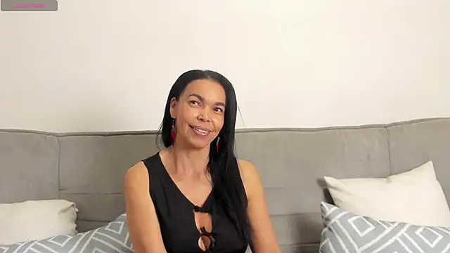 Evawalker  online show from 01.12.25