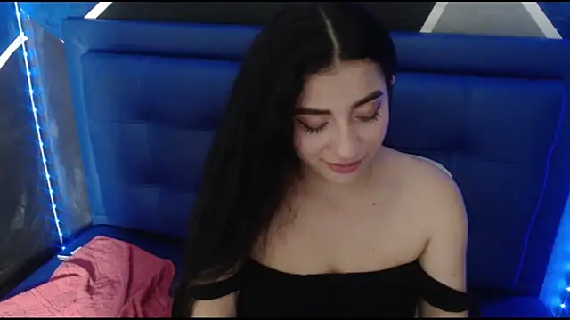 Snapshot of cherry_modelx_ chatting on 10.03.25 cherry modelx online show from 10.03.25