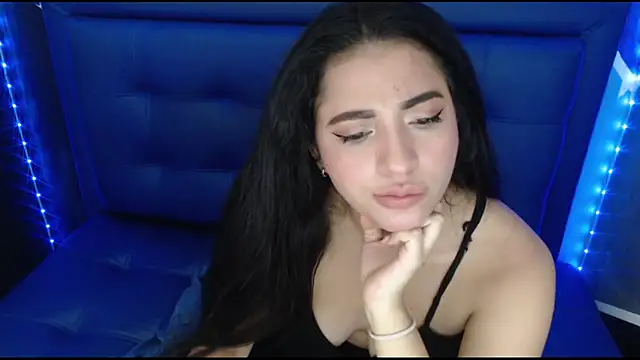 Snapshot of cherry_modelx_ chatting on 10.09.25 cherry modelx online show from 10.09.25