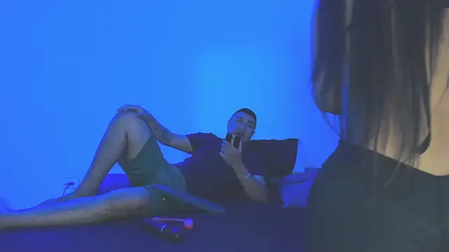 Snapshot of evanandsunny chatting on 09.29.25 evanandsunny online show from 09.29.25