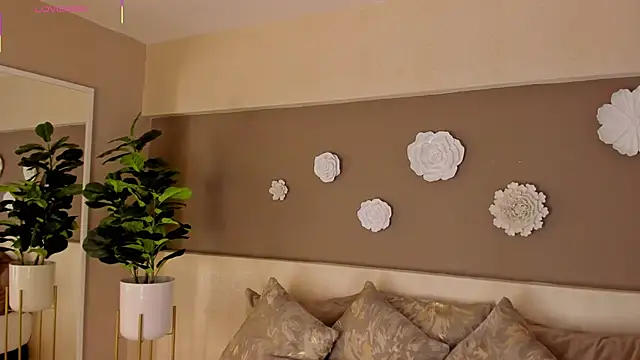 AylinMillerxs online show from 09.18.25