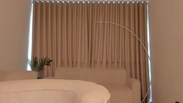 SavannahWildee online show from 09.21.25