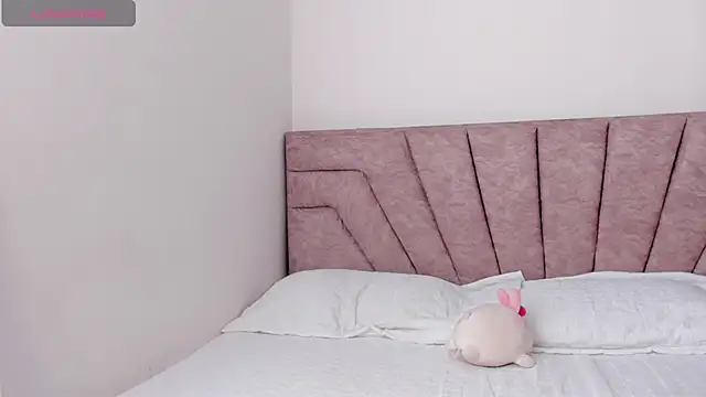 SavannahWildee online show from 11.11.25