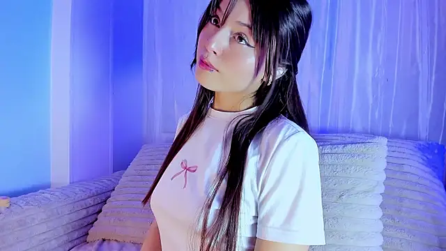 EmilyWithe online show from 04.09.26