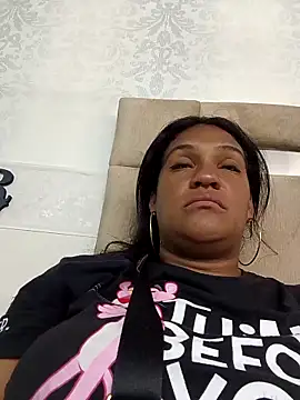 Snapshot of Michelle_Brito1 chatting on 02.15.25 Michelle Brito1 online show from 02.15.25