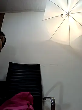 Snapshot of Michelle_Brito1 chatting on 02.17.25 Michelle Brito1 online show from 02.17.25