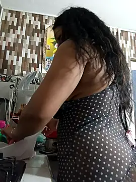 Snapshot of Michelle_Brito1 chatting on 03.14.25 Michelle Brito1 online show from 03.14.25