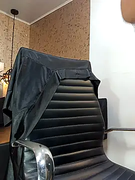 Snapshot of Michelle_Brito1 chatting on 03.21.25 Michelle Brito1 online show from 03.21.25