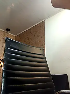 Snapshot of Michelle_Brito1 chatting on 10.16.25 Michelle Brito1 online show from 10.16.25