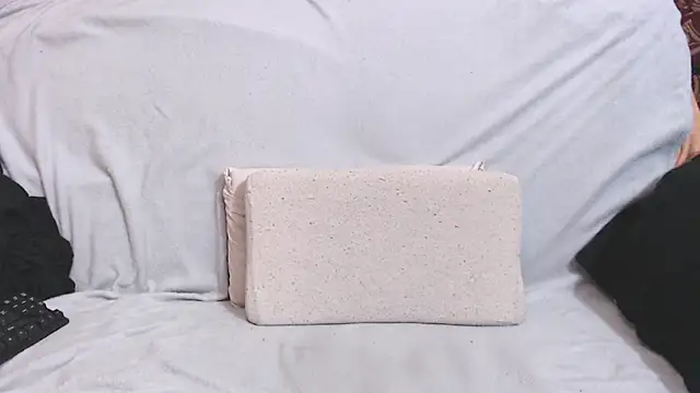 qustci-couple online show from 01.26.25