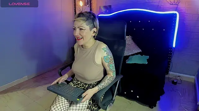 Maria fernandaxxx  online show from 12.26.24