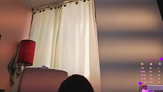 Scarlet Red  online show from 10.11.25