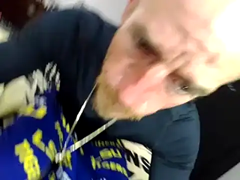 Snapshot of 5g4ever chatting on 12.04.24 5g4ever online show from 12.04.24