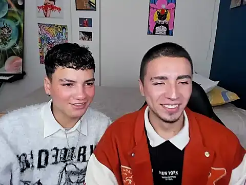 Snapshot of sweet_boys_xx chatting on 02.12.25 sweet boys xx online show from 02.12.25