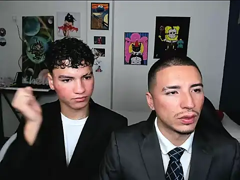 Snapshot of sweet_boys_xx chatting on 10.11.25 sweet boys xx online show from 10.11.25