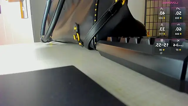 AishaRouhi online show from 10.29.25