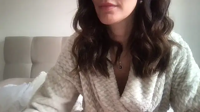 paolajonez online show from 09.24.25