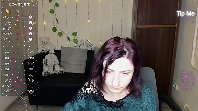 Muse kitty jenia online show from 01.18.25