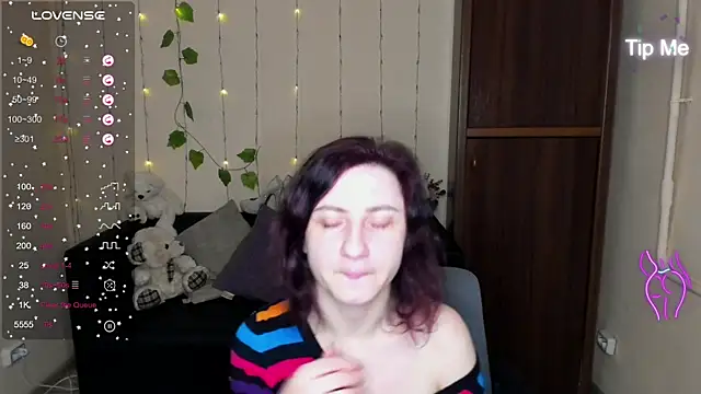 Muse kitty jenia online show from 01.24.25