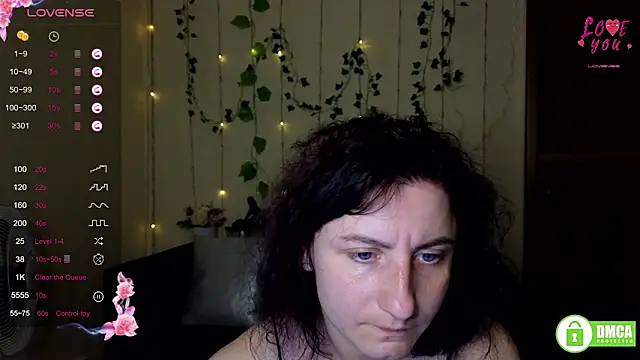 Snapshot of Muse_kitty_jenia chatting on 09.23.25 Muse kitty jenia online show from 09.23.25