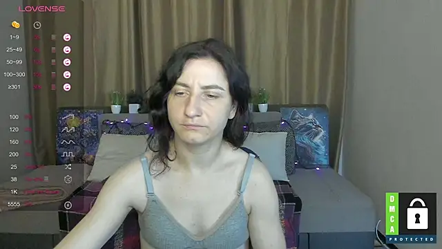 Snapshot of Muse_kitty_jenia chatting on 09.30.25 Muse kitty jenia online show from 09.30.25