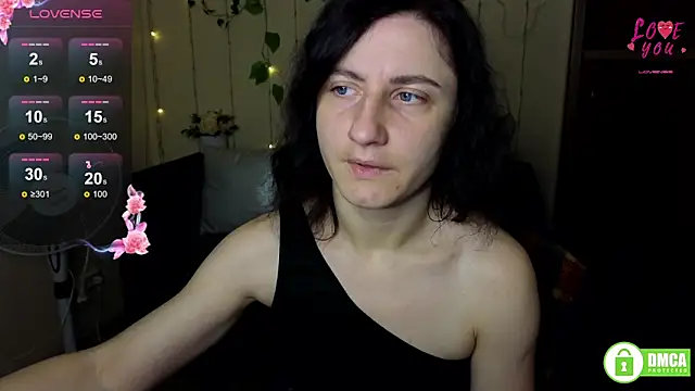 Snapshot of Muse_kitty_jenia chatting on 10.05.25 Muse kitty jenia online show from 10.05.25