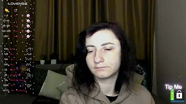 Muse kitty jenia online show from 12.14.25