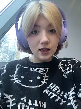 Snapshot of Baby__Naughty chatting on 01.09.25 Baby Naughty online show from 01.09.25