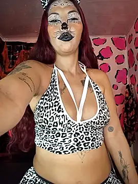 Snapshot of samy_dance chatting on 10.30.25 samy dance online show from 10.30.25