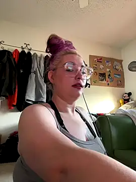 Lalalynn online show from 12.04.25