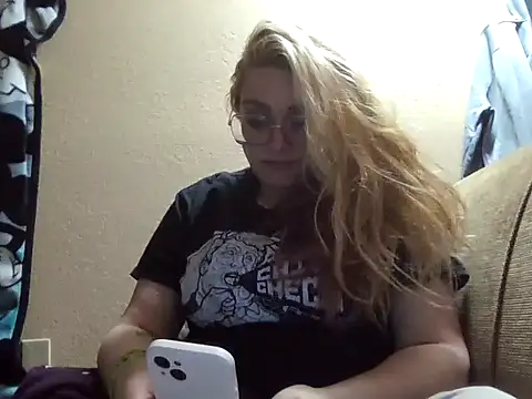 Lalalynn online show from 03.11.26