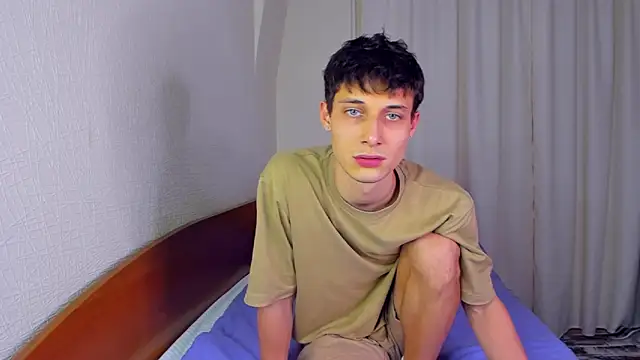 Snapshot of Kent_Ross chatting on 09.27.25 Kent Ross online show from 09.27.25