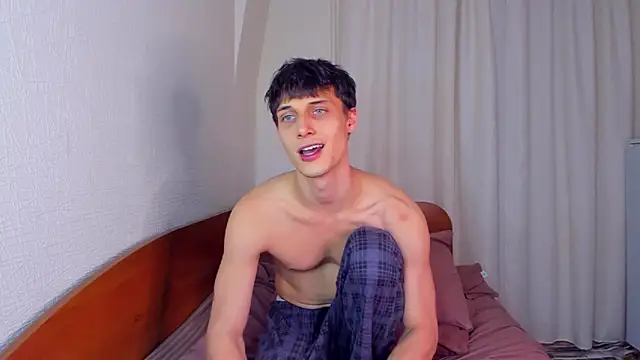 Snapshot of Kent_Ross chatting on 10.14.25 Kent Ross online show from 10.14.25