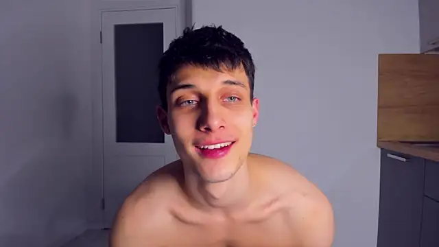 Snapshot of Kent_Ross chatting on 11.29.25 Kent Ross online show from 11.29.25