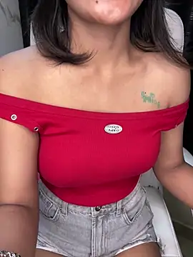 LeisyXO online show from 12.06.24