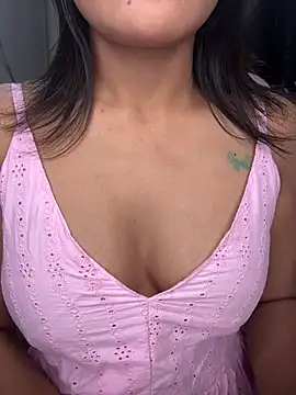 LeisyXO online show from 01.12.25